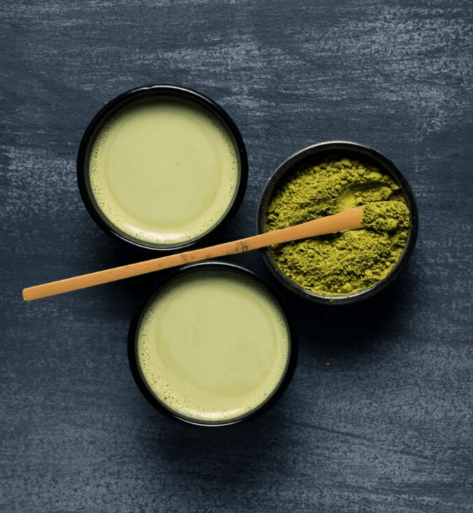 A Closer Look: Kratom Extracts vs. Powder - What Sets Them Apart? - korthals-collection